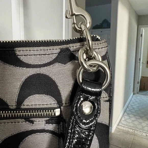 Coach Black and Gray Crossbody Purse or bag with Signature Pattern - Picture 5 of 12